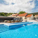 Casa Di Pietra Tatil Evi