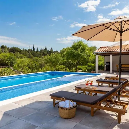 Casa Di Pietra Casa de Férias