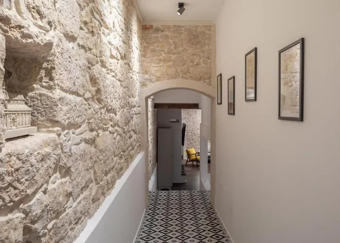 Vakantiehuis Casa Di Pietra Šibenik