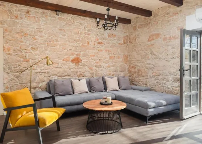 Casa Di Pietra Vakantiehuis Šibenik